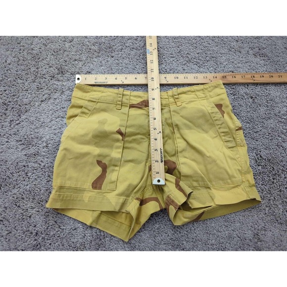 Nili Lotan NL Issue Shorts Womens 2 Khaki Desert Camo Cargo Stretch Made USA - Picture 2 of 8
